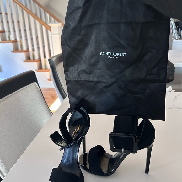 Saint Laurent Black Patent Leather Heels - Picture 2 of 9